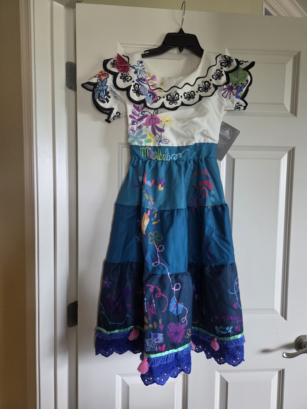 Disney Store Parks Encanto Mirabel Costume dress flowers butterflies 7/8 NWT